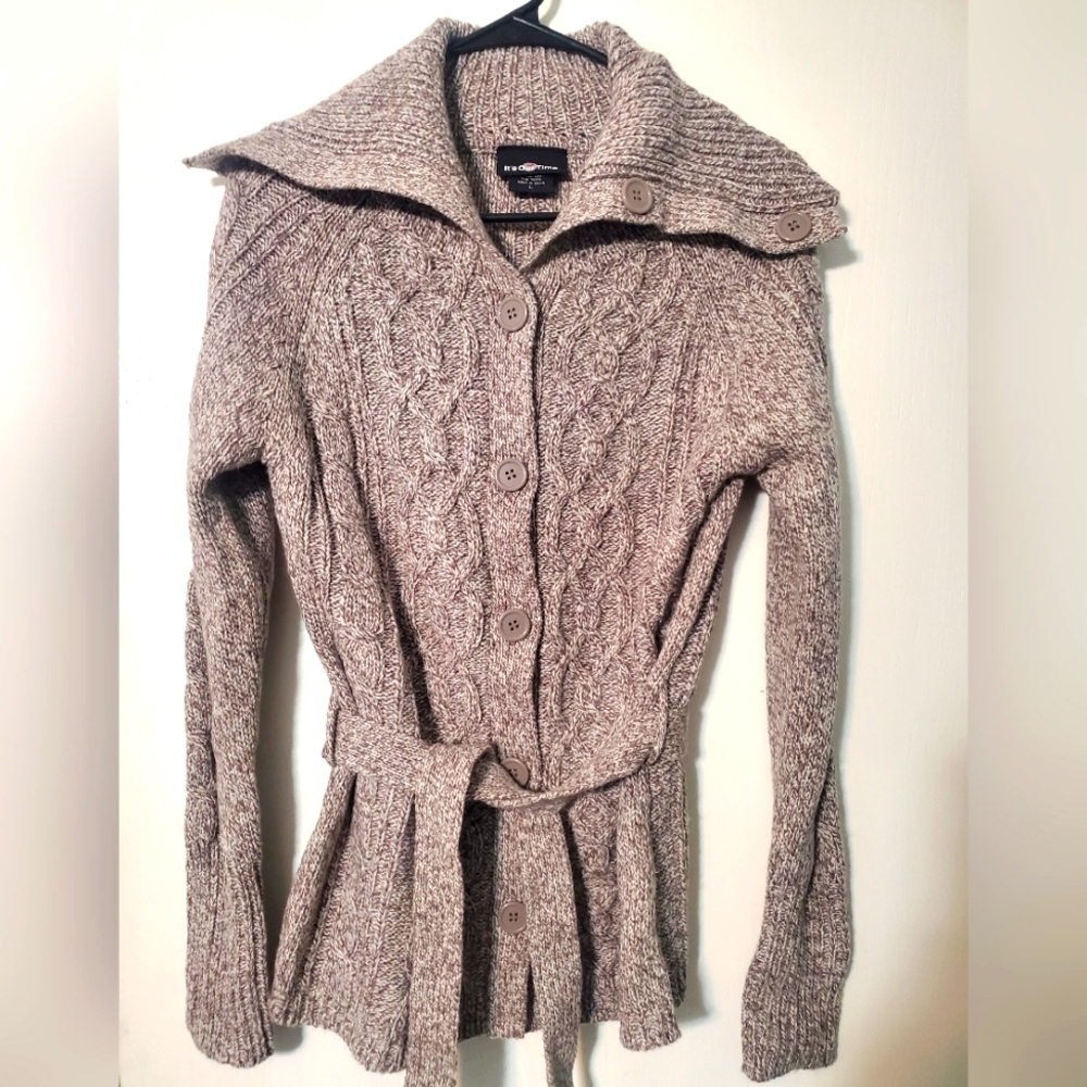 Women's button sweater 015